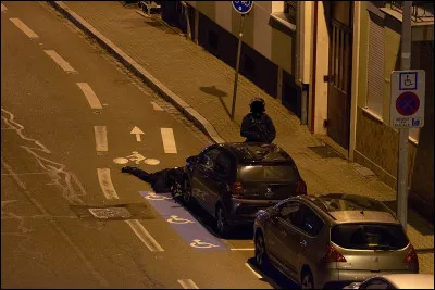 Lequel de ces albums n'est pas de Miles Davis ?