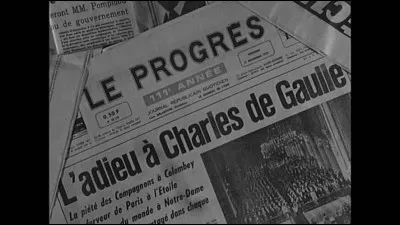 En 1970, lors du décès du général de Gaulle, quel journal satirique titrait "Bal tragique à Colombey, 1 mort" ?