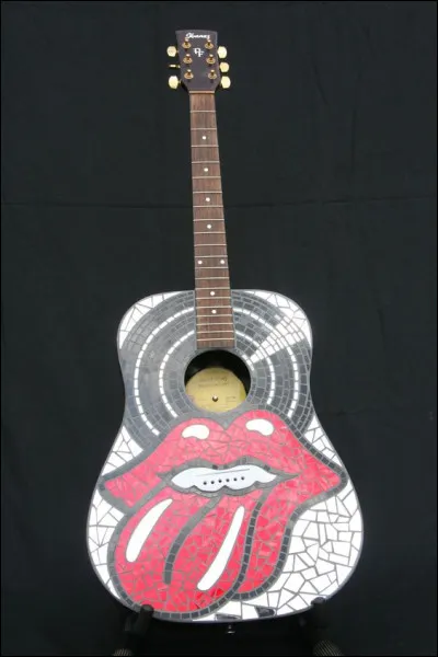 En 1975, quel chanteur imaginait sa vie quand il aurait 73 ans, par les mots "Ma pauvre Cécile, j'ai 73 ans, j'ai appris que Mick Jagger est mort dernièrement" ?