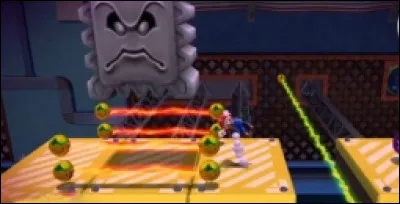 De quelle galaxie vue précédemment provient la musique principale de la Flotte Armée ?