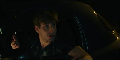 Lucas Nabor joue le rôle de...