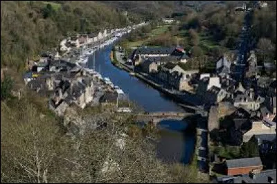 Comment appelle-t-on les habitants de Dinan ?