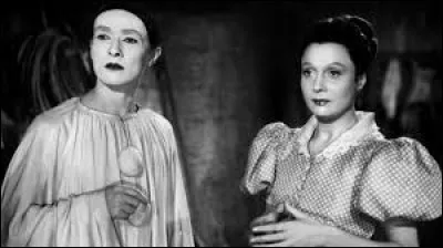 Quel est le réalisateur du film "Les enfants du paradis" ?