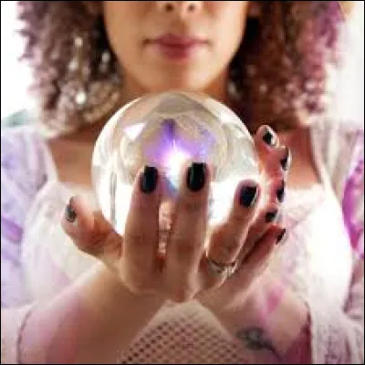 Certains ont choisi une anagramme comme pseudonyme, qui ne l'a pas fait ?