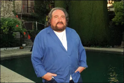 Ce chanteur rencontra de nombreux succès. Quel était son prénom ?