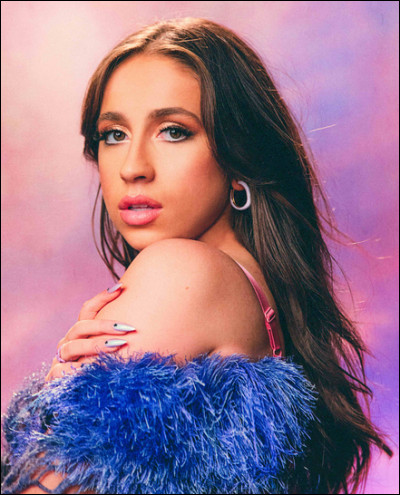 Quelle chanson Tate McRae chante-t-elle parmi celles-ci ?