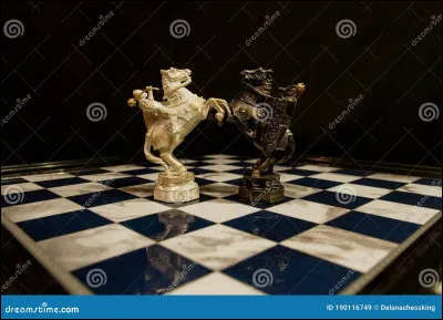 Dans le premier Harry Potter, lors de la partie d'échec géante, sur quelle case Ron se positionne-t-il pour se sacrifier ?