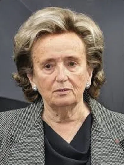 Épouse du président de la République Jacques Chirac, femme politique, Bernadette Chirac est née le 18 mai 1933 à Paris. Dans quel département de la région Nouvelle-Aquitaine a-t-elle été Conseillère générale du 25 mars 1979 au 30 mars 2015 ?