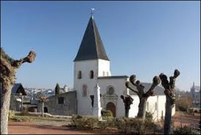 Je vous emm&egrave;ne maintenant &agrave; Saint-Jacques-de-Thouars. Village de l'aire d'attraction Thouarsaise, sur les bords du Thouet, il se situe dans le d&eacute;partement ...