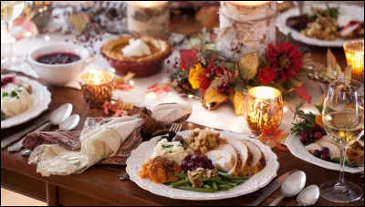 Le cabaret (du latin baccaris) est une plante incontournable du royaume de Charlemagne qui appréciait le goût poivré de ses jeunes pousses et aussi ses :