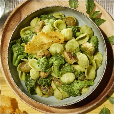 Quelle est la région d'Italie d'où sont originaires les pâtes orecchiettes, dont la capitale est Bari ?