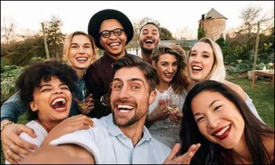 En général, comment vous sentez-vous après une journée sociale bien remplie ?