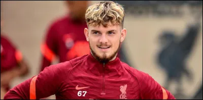 Qui est ce footballeur ?