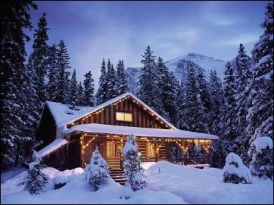 "Y'a les étoiles qui courent / Dans la neige autour / De son chalet de bois / Y'a les guirlandes qui pendent du toit...". 
Quelle est cette chanson de Francis Cabrel ?
