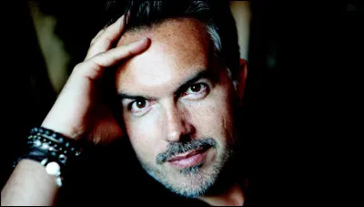 A quel romancier français doit-on le thriller "Le Signal", publié en 2018 ?