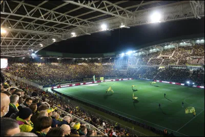 Et dans quel stade s'est déroulée cette rencontre ?