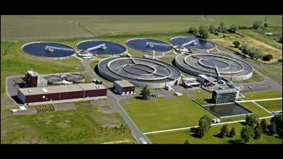 Une fois traitée dans une station d'épuration, l'eau usée redevient potable.