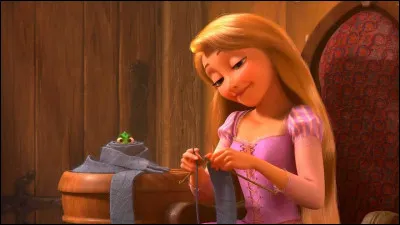 Termine les paroles de la chanson dans ''Raiponce'', ''Où est la vraie vie ?'' : 
''Je nettoie chaque placard jusqu'à _ _ _ _