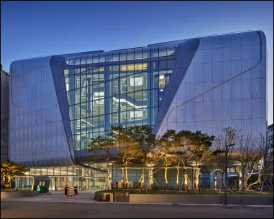 Dans quelle agence sont-ils maintenant ?