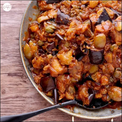 Gastronomie : Quel légume entre dans la composition de la caponata sicilienne ?