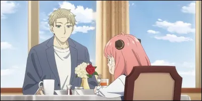 Sur quel bateau embarque Anya pour une croisière ?