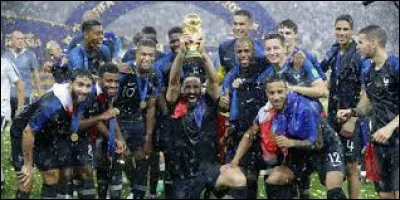 Nous voici en 2018 et je demeure très inactif. Il ne s'est rien passé de spécial pour moi sur le site cette année-là. Mais un évènement aura marqué tous les français. Avec quel score la France s'est-elle imposée face à la Croatie lors de la finale de la Coupe du monde de football ?