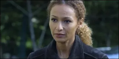 Avec qui Zora Zaouida a-t-elle eu une liaison ?