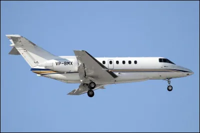 Officiellement, combien de personnes sont mortes en tentant de franchir le mur de Berlin ?