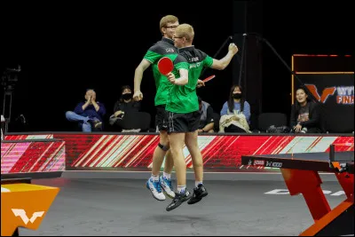 A-t-il un frère pongiste ?