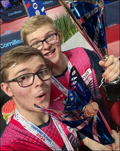 A-t-il déjà gagné les championnats de France en catégorie ''double'' ?