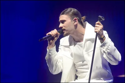 Quel objectif a-t-il à chaque fois, à la fin de la chanson ?