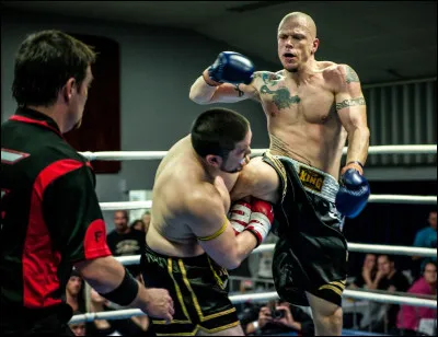 Fais-tu un sport de combat ?