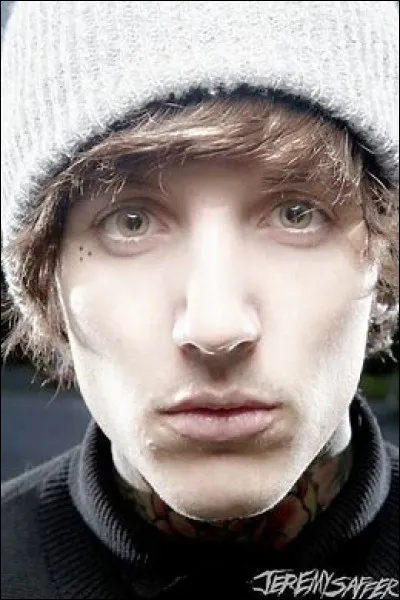 Quelle chanson ne leur appartient pas ?