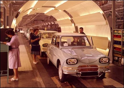 Quelle est cette voiture française fabriquée dans l'usine de Rennes ?
