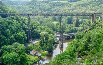 Le viaduc de Rouzat est un ouvrage d'art construit en 1869 par Eiffel sur la ligne Commentry - Gannat pour lui permettre de traverser la ...