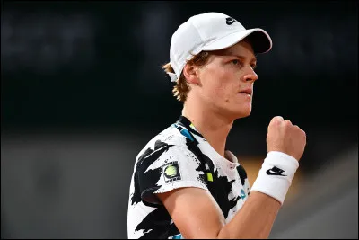 Cours-tu vite ? Es-tu bon en sport ?