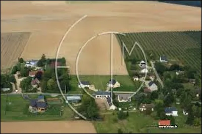 Ancienne commune Euroise, Chanteloup se situe en région ...