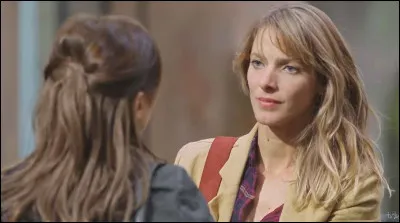 De qui Djawad Sangha est-il amoureux ?