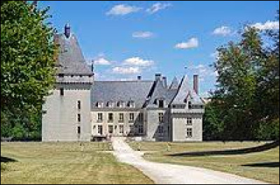 Notre première balade de la semaine démarre au château de l'Isle-Savary, à Clion. Village du Centre-Val-de-Loire, dans la région naturelle du Boischaut Nord, il se situe dans le département ...