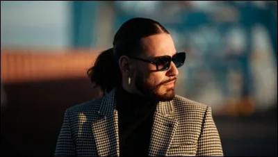 De quelle ville française est-il originaire ?