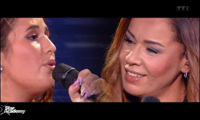 Quelle chanson Clara a-t-elle interprétée en duo avec Chimène Badi ?