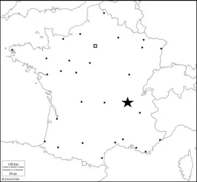 On termine le tour des trois principales villes de France avec celle désignée par cette étoile.
Quelle est-elle ?