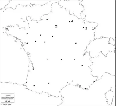 Continuons de nous intéresser à la France zone par zone en débutant avec l'Est. 
Quelle ville est désignée par le numéro 3 ?