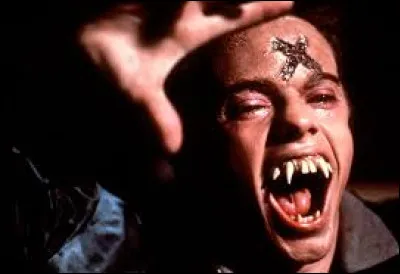 Mon premier supporte une cime, on peut entasser mon second, mon troisième n'est pas court, mon tout peut être de voûte !