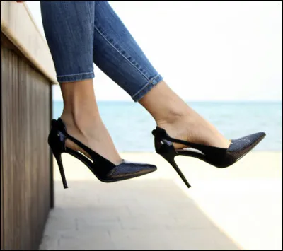 Portes-tu des talons ?