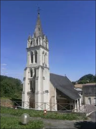 Nous terminons notre balade à Thizay. Commune de l'aire d'attraction Chinonaise, sur les bords de Vienne, elle se situe dans le département ...