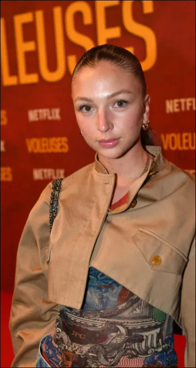 Quelle est l'année de sortie de sa chanson intitulée ''Rodéo'' ?