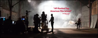 Quel acteur accompagne Simone Signoret dans le film "L'Armée des ombres" ?