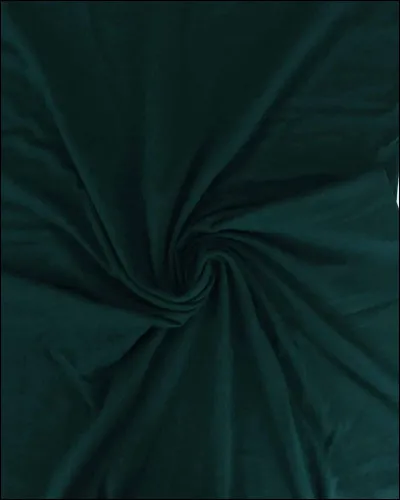 Où est la robe vert foncé ?