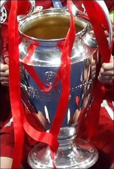 Quelle &eacute;quipe de football a remport&eacute; la Ligue des champions en 2019 ?